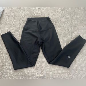 Alo Black Leggings